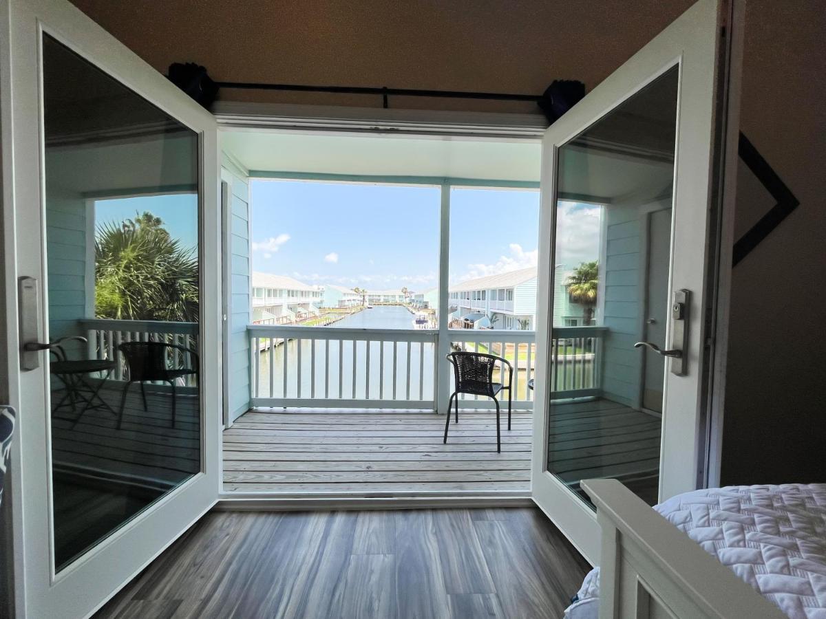 Rockport Waterfront Condo With A View Esterno foto