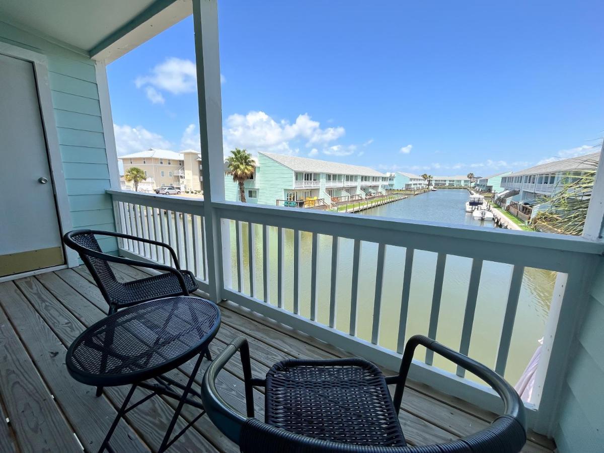 Rockport Waterfront Condo With A View Esterno foto