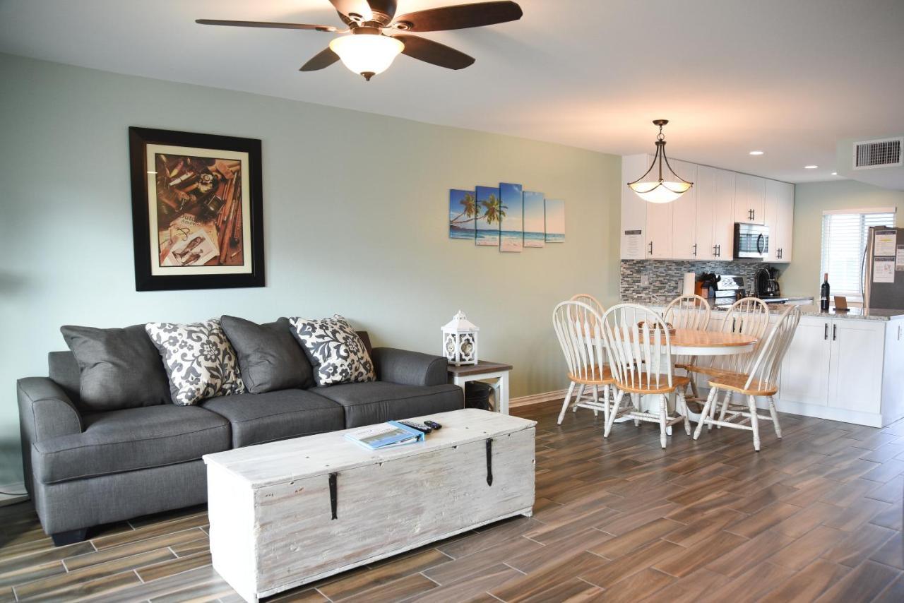 Rockport Waterfront Condo With A View Esterno foto