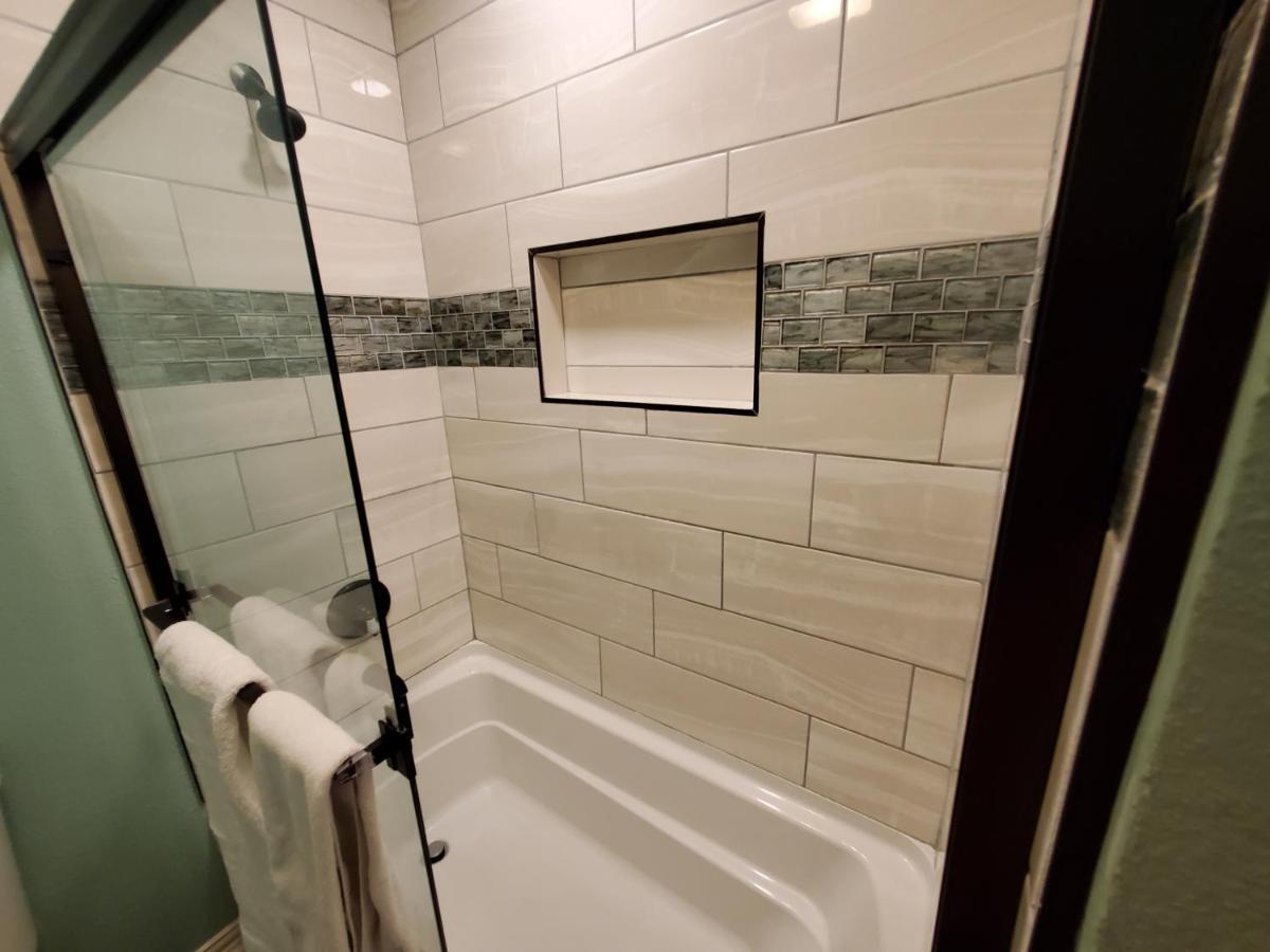 Rockport Waterfront Condo With A View Esterno foto