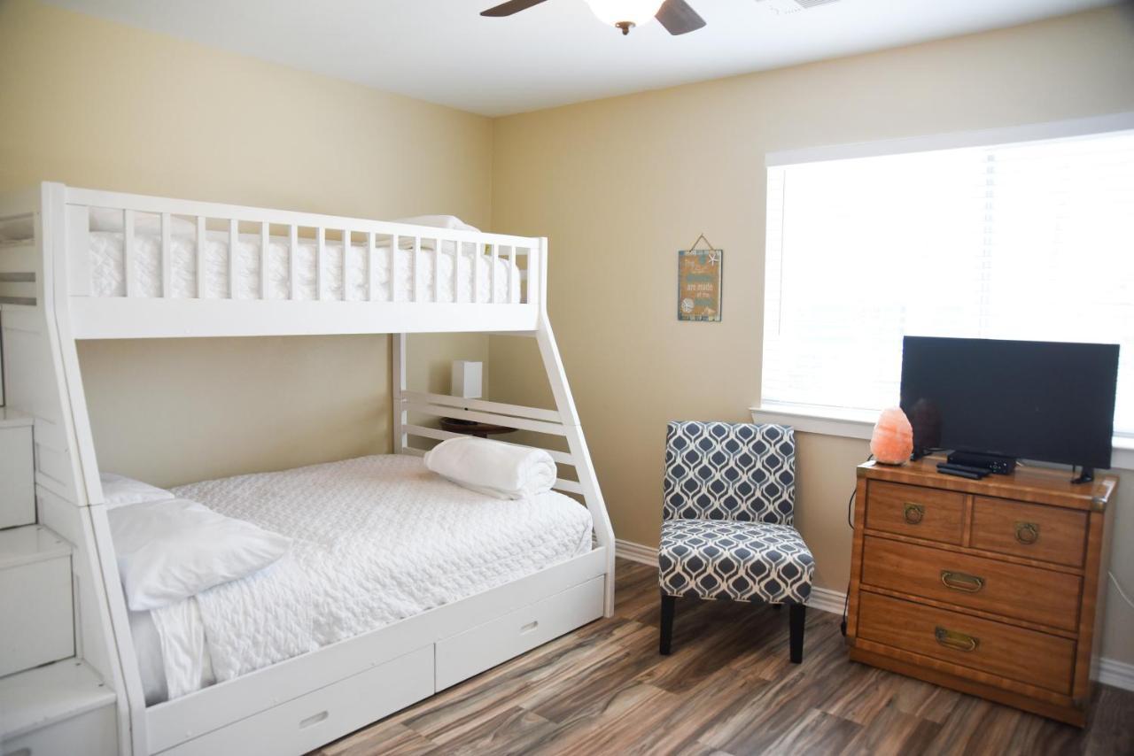 Rockport Waterfront Condo With A View Esterno foto